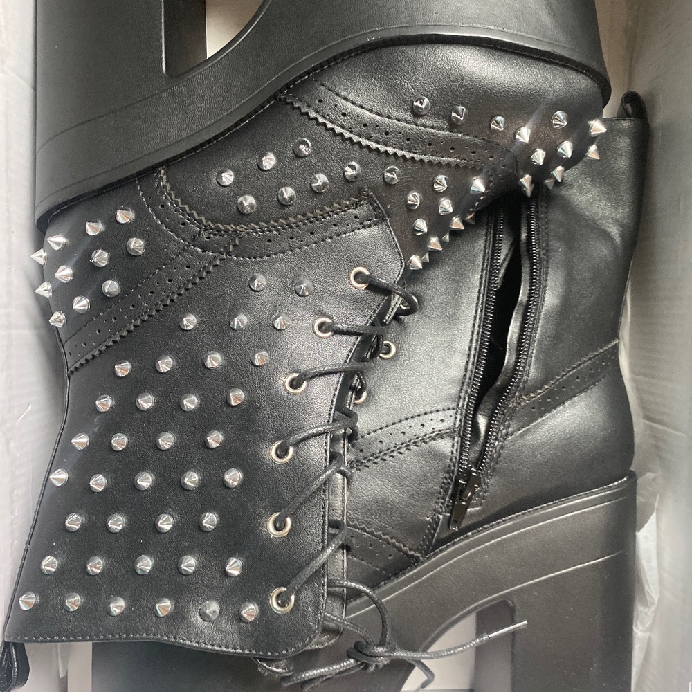 Spiked Platform boot